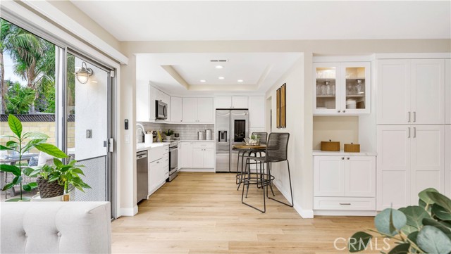 15061 Glass Circle, Irvine CA: https://media.crmls.org/medias/a343ca65-8ee5-4fd3-9a8e-be9ba9b45230.jpg