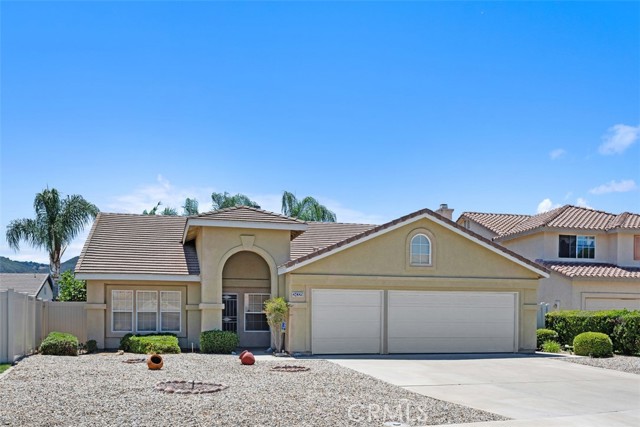 24329 Corte Aldalano, Murrieta CA: https://media.crmls.org/medias/a3443106-d762-4f40-8698-d9bce4524aeb.jpg