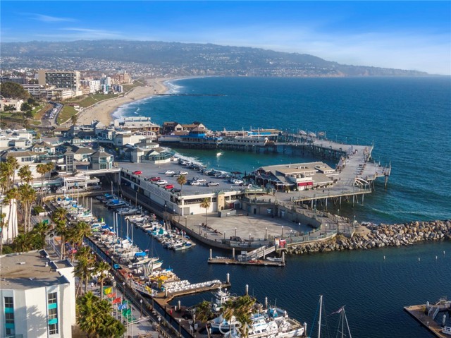 Redondo Beach Pier just to the South