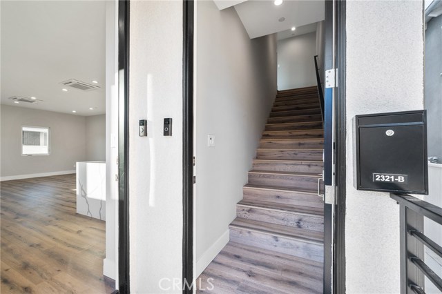 2321 Vanderbilt Lane, Redondo Beach, California 90278, 6 Bedrooms Bedrooms, ,2 BathroomsBathrooms,Residential,Sold,Vanderbilt,CV20231019