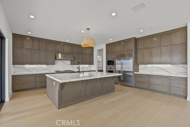 20434 W Albion Way, Porter Ranch CA: https://media.crmls.org/medias/a344e651-551d-43db-8708-04bc00a7a6b9.jpg