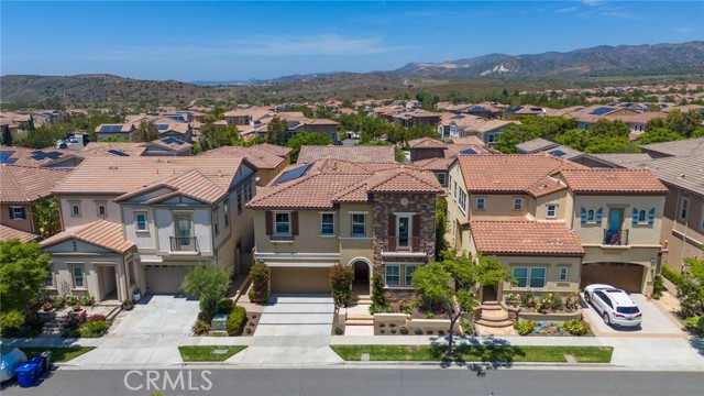 18 Goldenrod, Lake Forest CA: https://media.crmls.org/medias/a344e67e-e929-4b07-9951-746a6c7ded25.jpg