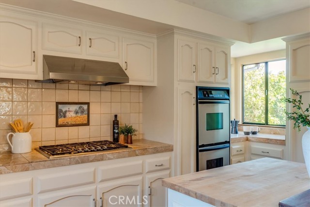 Detail Gallery Image 12 of 62 For 710 Evans, San Luis Obispo,  CA 93401 - 5 Beds | 3 Baths