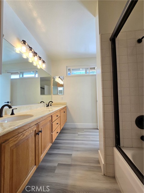 Image 18 of 35 For 68 Dobkin Place