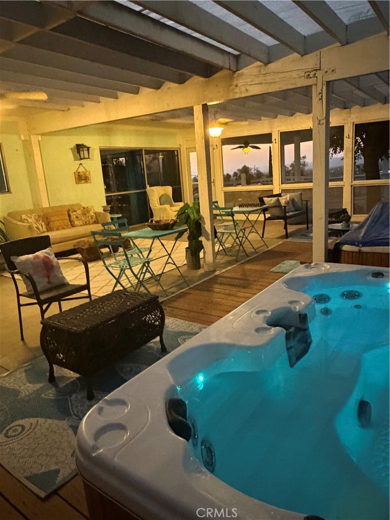 https://media.crmls.org/medias/a346692c-f94c-42d6-b346-7c480cd8193f.jpg?preset=X-Large