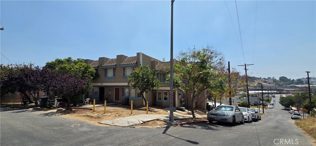 4904 Ithaca #1