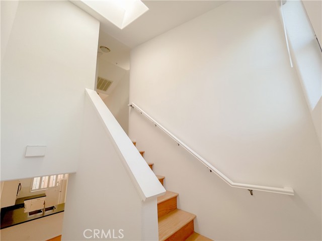 1628 E Palm Ave, El Segundo CA: https://media.crmls.org/medias/a347912d-9bb0-4d37-9d3a-470fdbc179c7.jpg