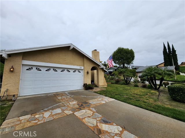 Detail Gallery Image 2 of 8 For 2635 E Marlena St, West Covina,  CA 91792 - 4 Beds | 2 Baths