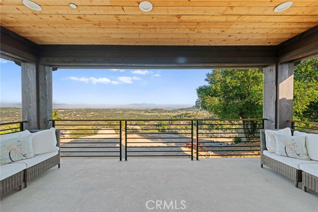 Detail Gallery Image 44 of 65 For 41950 Hacienda Dr, Murrieta,  CA 92562 - 4 Beds | 3/1 Baths