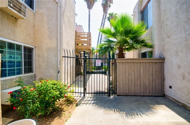 Detail Gallery Image 18 of 28 For 212 S Kraemer Bld #1205,  Placentia,  CA 92870 - 2 Beds | 1 Baths