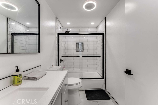 Detail Gallery Image 17 of 30 For 14065 Bayside, Norwalk,  CA 90650 - 1 Beds | 1 Baths