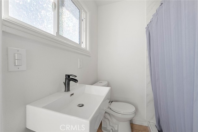 Detail Gallery Image 15 of 31 For 2412 Del Amo, Lakewood,  CA 90712 - 3 Beds | 1 Baths