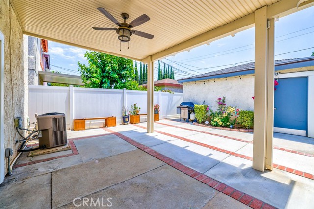15034 Gale Avenue, Hacienda Heights CA: https://media.crmls.org/medias/a349c286-23a7-49a9-a1dd-307bcd78dadb.jpg