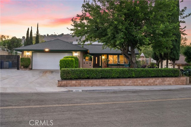 Detail Gallery Image 1 of 1 For 7269 Pico Ave, Jurupa Valley,  CA 92509 - 5 Beds | 3/1 Baths