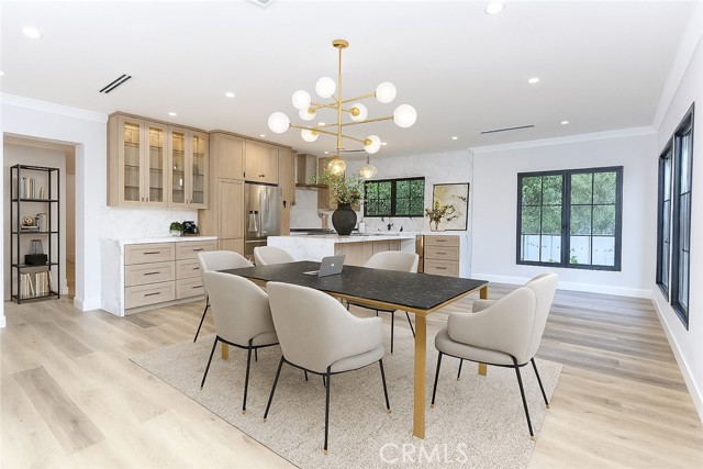 3515 Weslin Avenue, Sherman Oaks CA: https://media.crmls.org/medias/a34b1adc-b212-4b41-adbe-b2d9d771bfd4.jpg