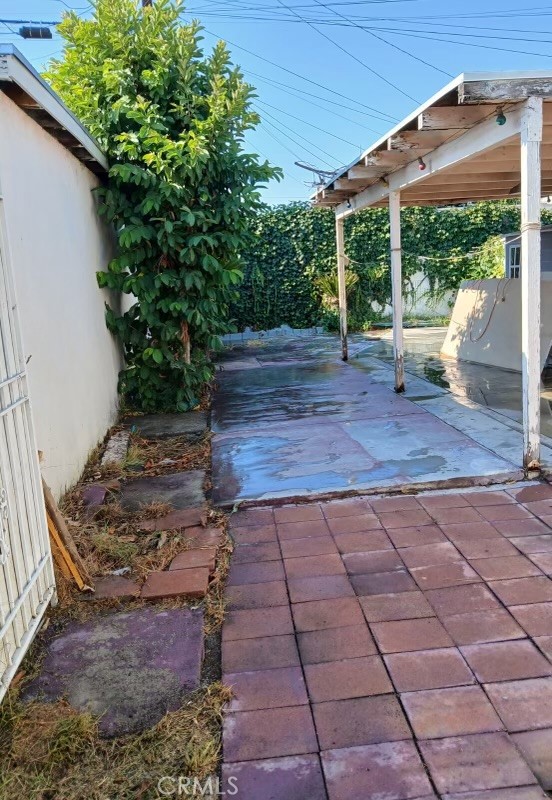 Detail Gallery Image 9 of 18 For 3219 Flower St, Huntington Park,  CA 90255 - 2 Beds | 1 Baths