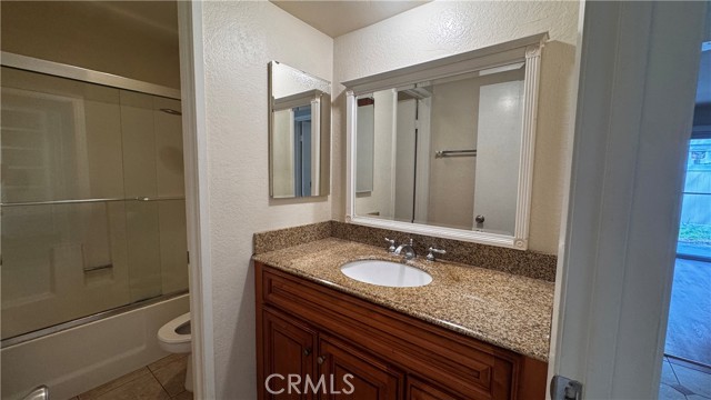 26162 Los Viveros, Mission Viejo CA: https://media.crmls.org/medias/a34b7745-0cf7-4301-aa2a-17a8a14e105f.jpg