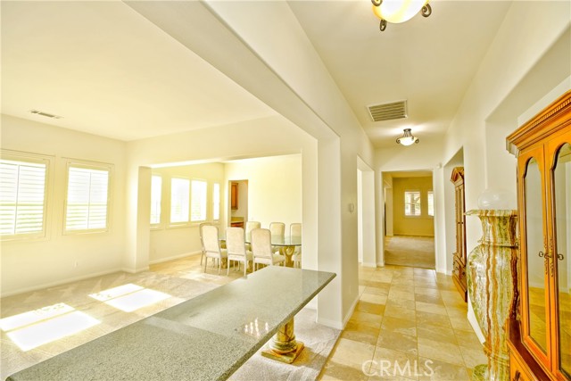 Detail Gallery Image 5 of 41 For 1791 Hannon, Cherry Valley,  CA 92223 - 4 Beds | 3/1 Baths