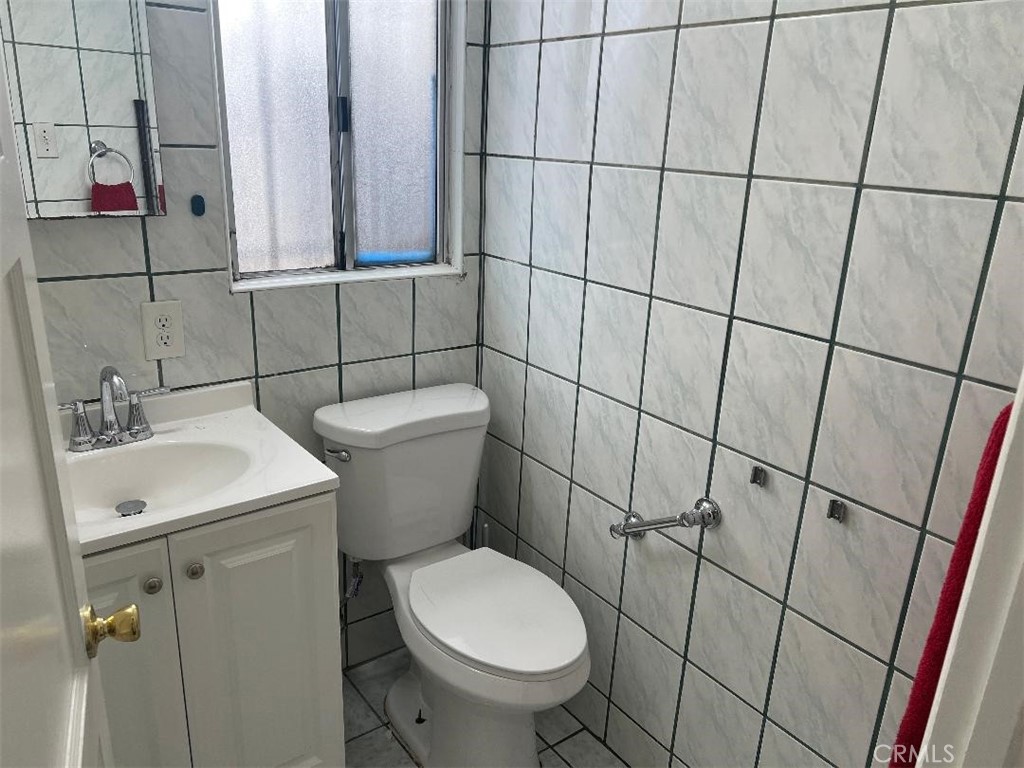 https://media.crmls.org/medias/a34c4075-76c2-498d-a2d4-5bdac7e0432e.jpg?preset=X-Large