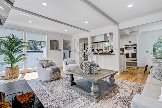 1500 2nd Street, Manhattan Beach, California 90266, 4 Bedrooms Bedrooms, ,2 BathroomsBathrooms,Residential,For Sale,2nd,SB25238786