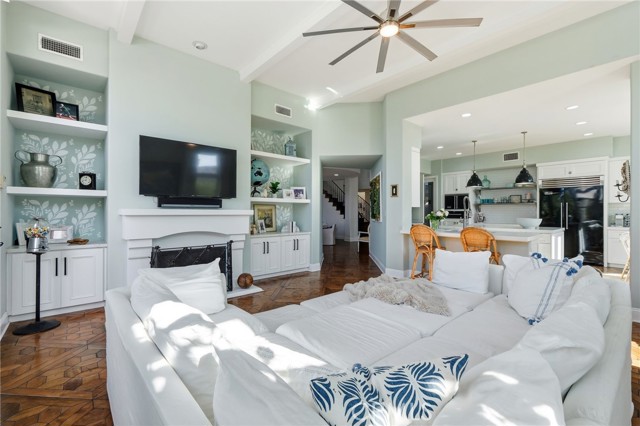 Detail Gallery Image 8 of 49 For 1341 Mallard Ct, Carlsbad,  CA 92011 - 4 Beds | 3/1 Baths