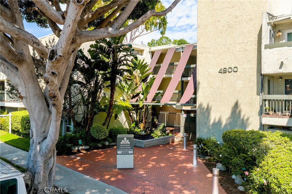 4900 Overland Avenue #135
