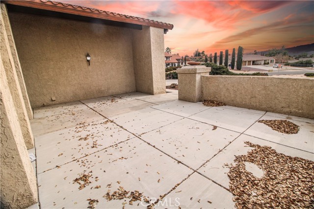 Detail Gallery Image 5 of 40 For 19976 Eyota Rd, Apple Valley,  CA 92308 - 3 Beds | 2/1 Baths