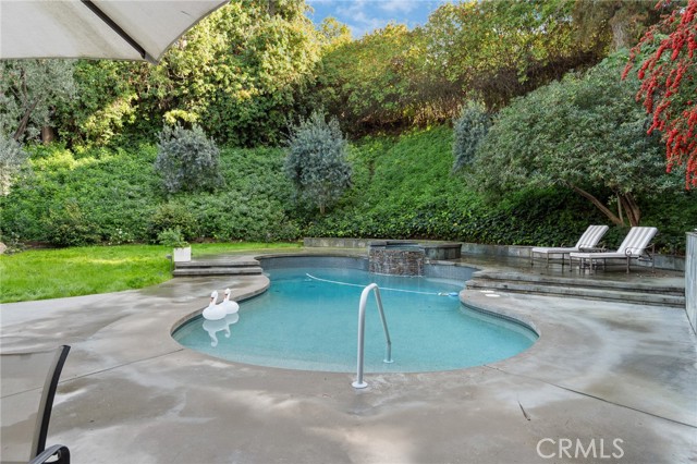 Detail Gallery Image 49 of 54 For 3601 Cananea, Encino,  CA 91436 - 6 Beds | 5/1 Baths