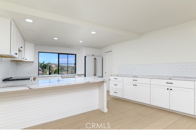 Detail Gallery Image 24 of 28 For 22951 Lassen Dr, Canyon Lake,  CA 92587 - 3 Beds | 2/1 Baths