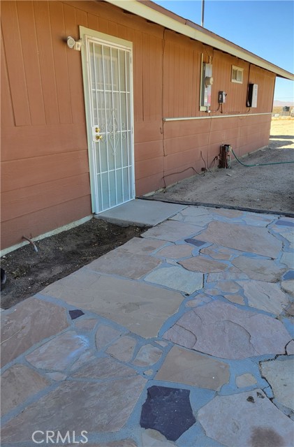 Detail Gallery Image 4 of 26 For 9869 Midway Ave, Lucerne Valley,  CA 92356 - 3 Beds | 2 Baths