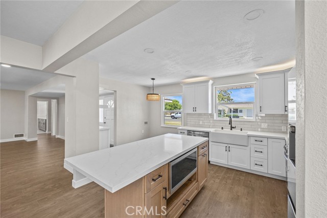 1514 E Palm Avenue, Orange CA: https://media.crmls.org/medias/a34f0cb7-d917-4cf8-a4dd-bb8d51f34de7.jpg