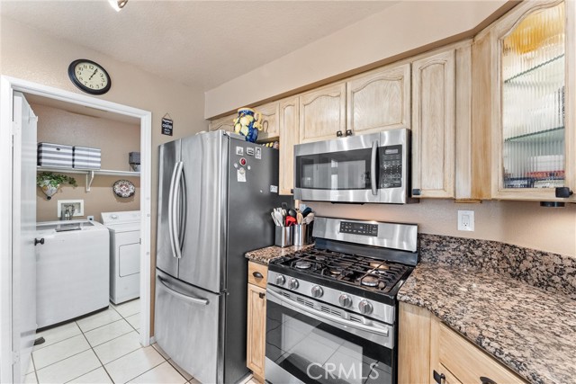 Detail Gallery Image 18 of 47 For 861 Shade Tree Way, Corona,  CA 92878 - 3 Beds | 2/1 Baths