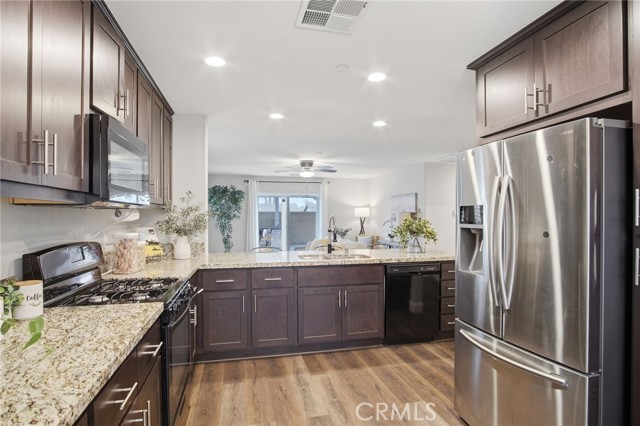 Detail Gallery Image 7 of 25 For 576 Janell Ct, Merced,  CA 95341 - 3 Beds | 2 Baths