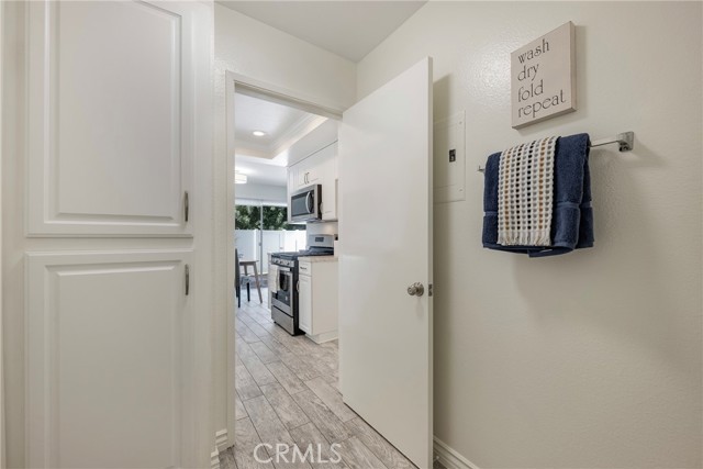Detail Gallery Image 33 of 63 For 20247 Fern Creek Ln, Yorba Linda,  CA 92886 - 2 Beds | 1/1 Baths