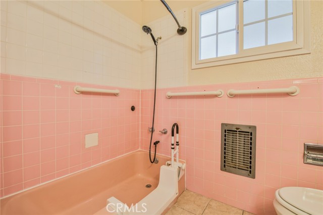 Detail Gallery Image 20 of 24 For 100 Cerritos #7,  Long Beach,  CA 90802 - 1 Beds | 1 Baths