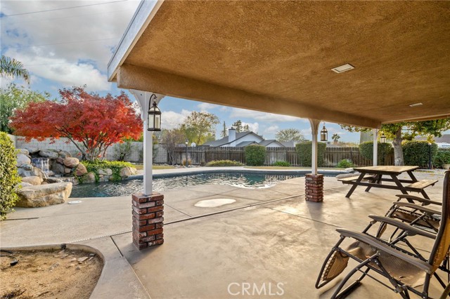 Detail Gallery Image 36 of 47 For 6001 Meadow Glen, Bakersfield,  CA 93306 - 3 Beds | 2 Baths