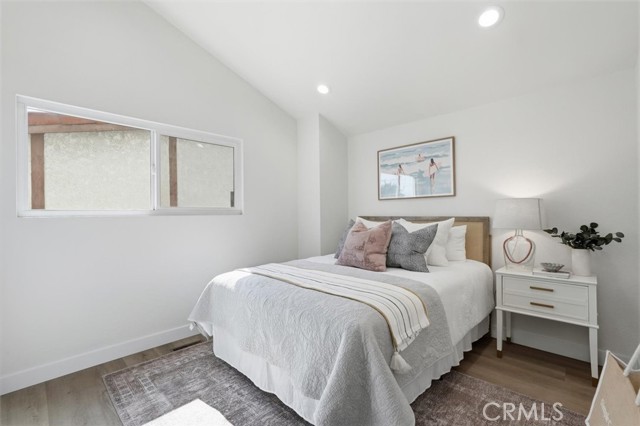 Detail Gallery Image 12 of 31 For 2413 Ives Ln, Redondo Beach,  CA 90278 - 4 Beds | 3 Baths