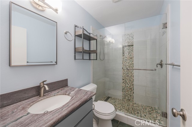 Detail Gallery Image 20 of 38 For 6020 Bixby Village #63,  Long Beach,  CA 90803 - 1 Beds | 1 Baths