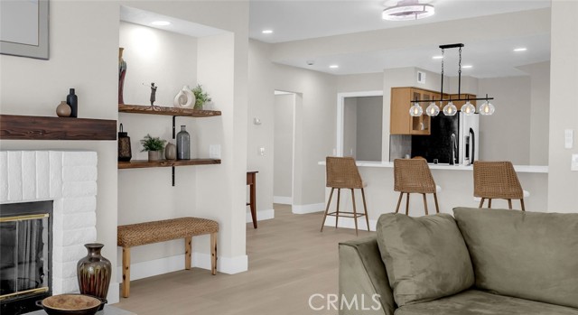 Front Image Thumbnail for CRPW25267592