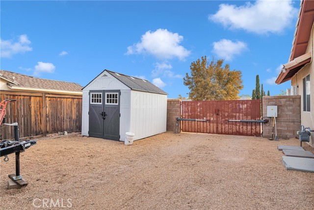 Detail Gallery Image 40 of 40 For 20368 Majestic Dr, Apple Valley,  CA 92308 - 5 Beds | 3 Baths