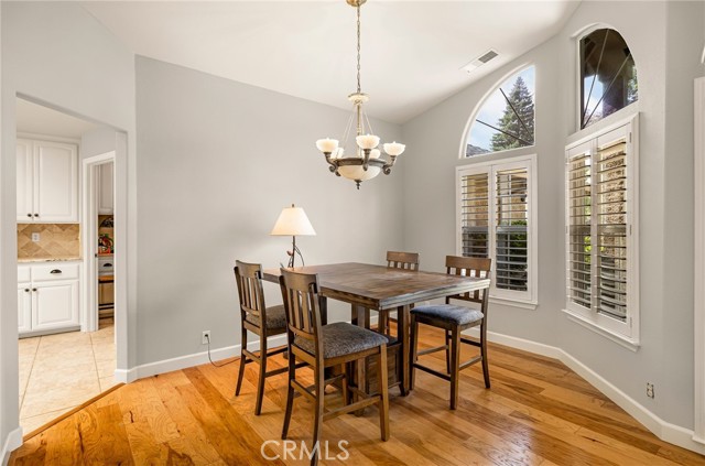 2617 Chantel Way, Chico CA: https://media.crmls.org/medias/a354a2ba-eee6-492b-9554-9195685bba24.jpg
