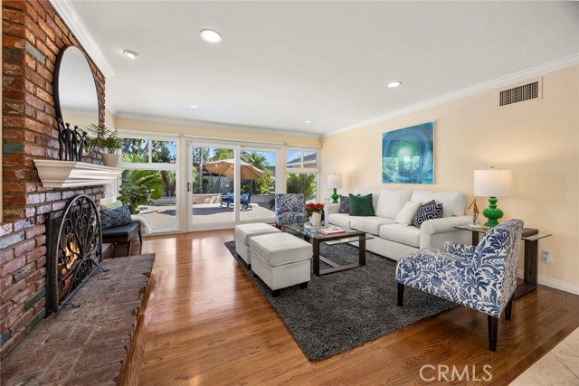 1016 N Highland Avenue, Fullerton CA: https://media.crmls.org/medias/a354bdaf-fd6c-42d6-b1f9-852e7c67349f.jpg