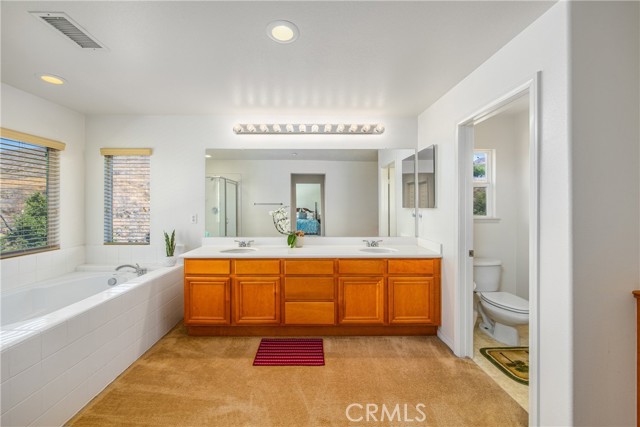 6858 Bacon Lane, Highland CA: https://media.crmls.org/medias/a355f878-ff2e-4eb7-bdd2-a2df38f51055.jpg