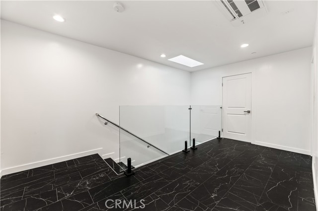 14592 Lyle Street, Sylmar CA: https://media.crmls.org/medias/a3562aa1-2b6a-4c8c-8ad3-56f721980842.jpg