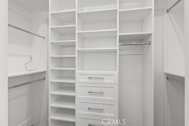 515 1/2 Jasmine, Corona del Mar CA: https://media.crmls.org/medias/a3572830-f50c-4cf5-98a9-f5ea3d3fb6d4.jpg