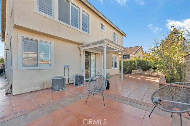 Detail Gallery Image 32 of 41 For 2547 Calla Lily Ct, Simi Valley,  CA 93063 - 4 Beds | 2/1 Baths