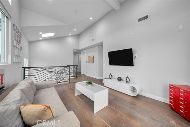 2214 Warfield Avenue, Redondo Beach, California 90278, 4 Bedrooms Bedrooms, ,3 BathroomsBathrooms,Residential,Sold,Warfield,SB24110583