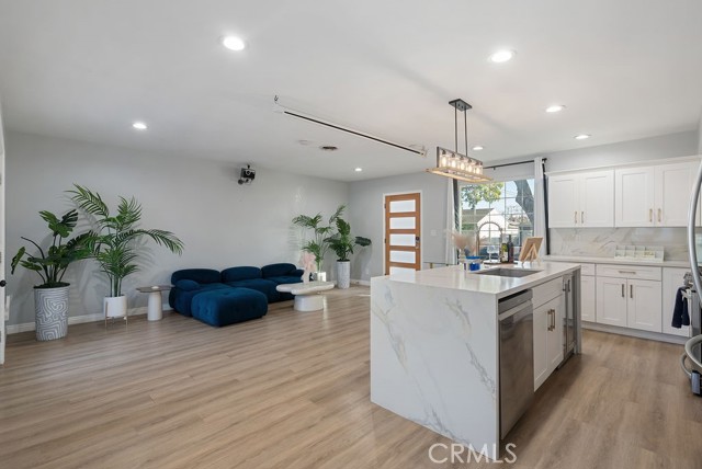 Detail Gallery Image 11 of 56 For 3628 Clark, Long Beach,  CA 90808 - 4 Beds | 3 Baths