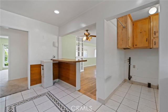Detail Gallery Image 11 of 26 For 3048 Knoxville Ave, Long Beach,  CA 90808 - 3 Beds | 1/1 Baths