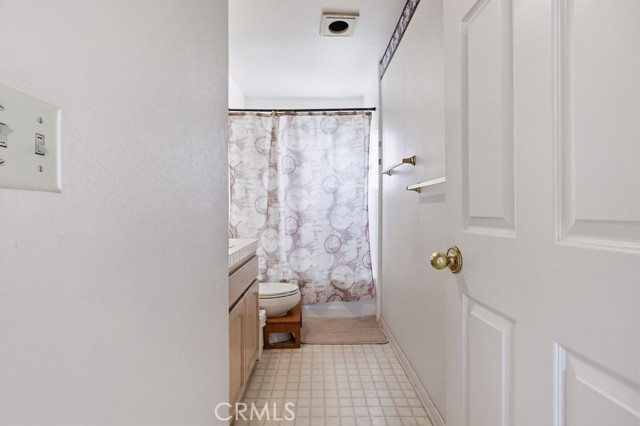 Detail Gallery Image 40 of 68 For 7114 Wyngate St, Tujunga,  CA 91042 - 3 Beds | 2/1 Baths